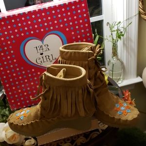 🛍143 Girl Tootsie Style Fringe Ankle Boots